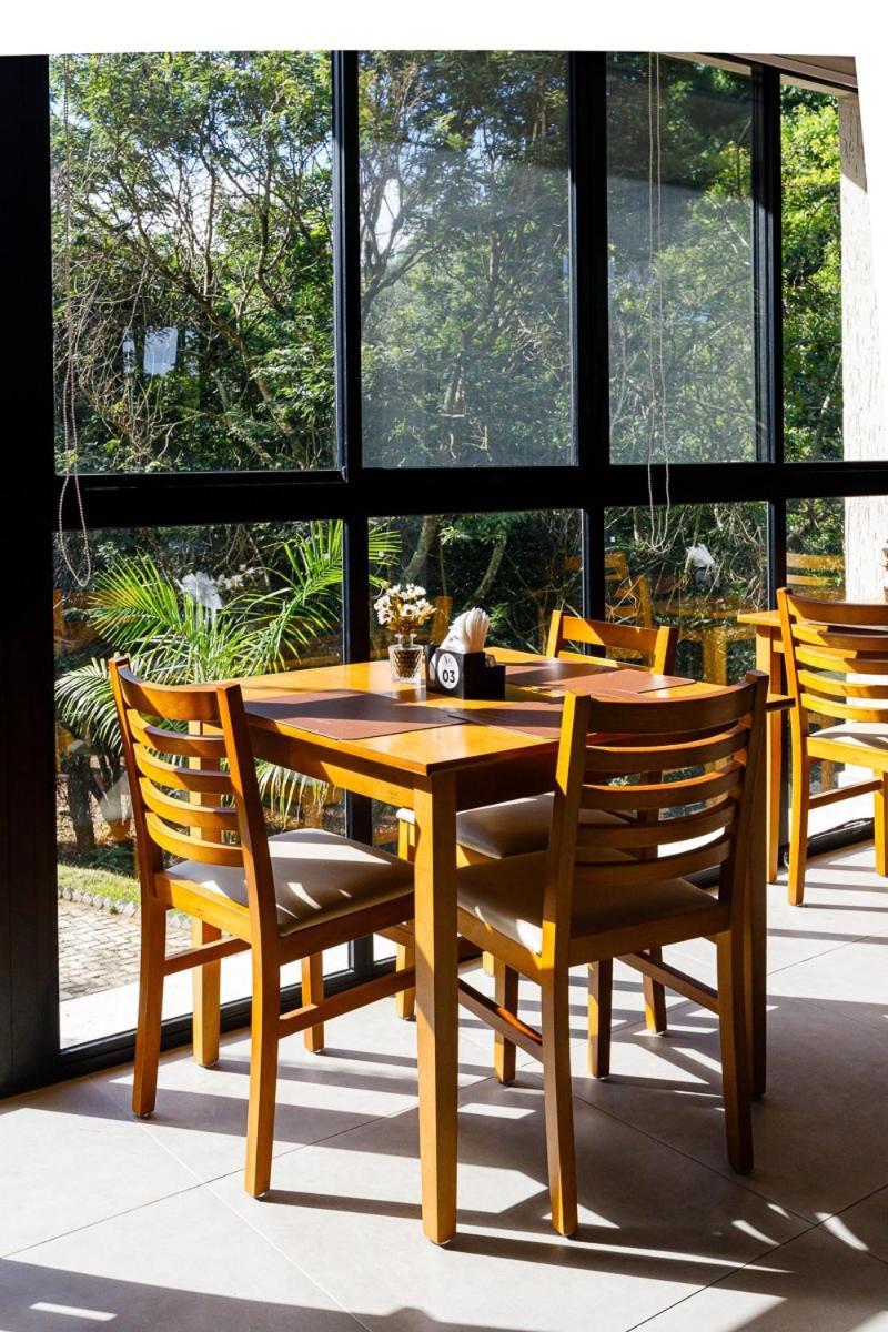 Vila Europeia Hotel Serra Negra  Extérieur photo